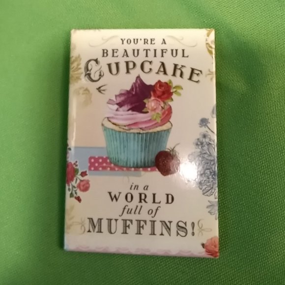 Cup Cake Magnet- - Picture 1 of 5